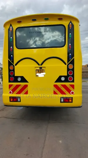 Isuzu FSR 2003 Yellow