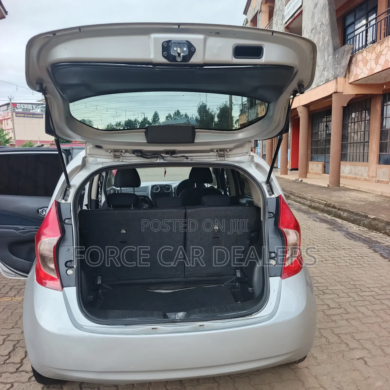 Nissan Note 2015 Silver