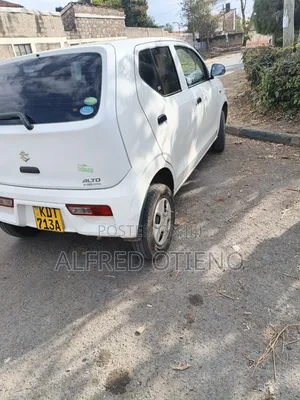 Suzuki Alto 2018 White