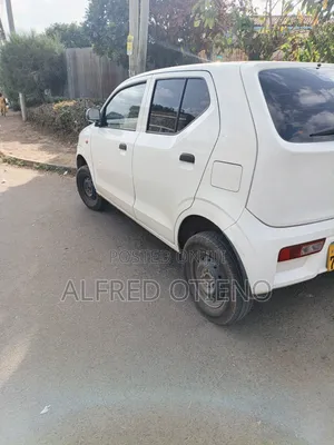 Suzuki Alto 2018 White