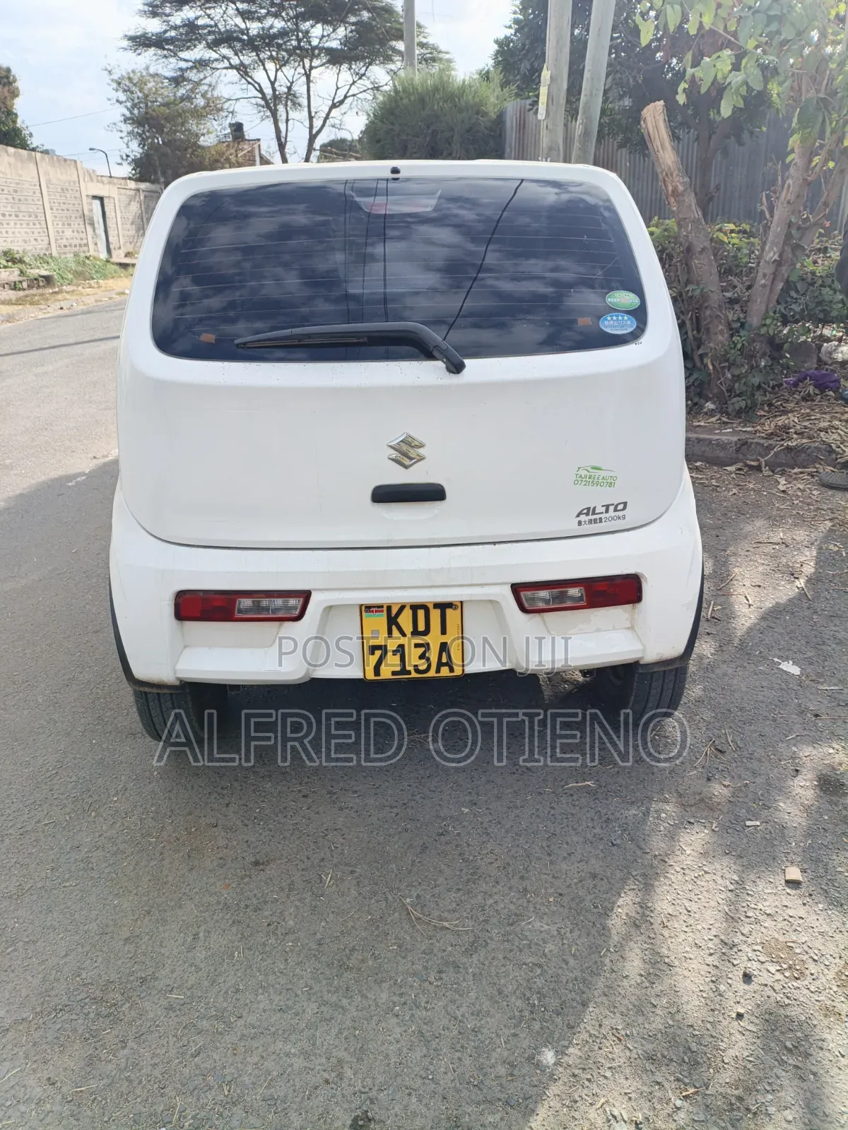 Suzuki Alto 2018 White