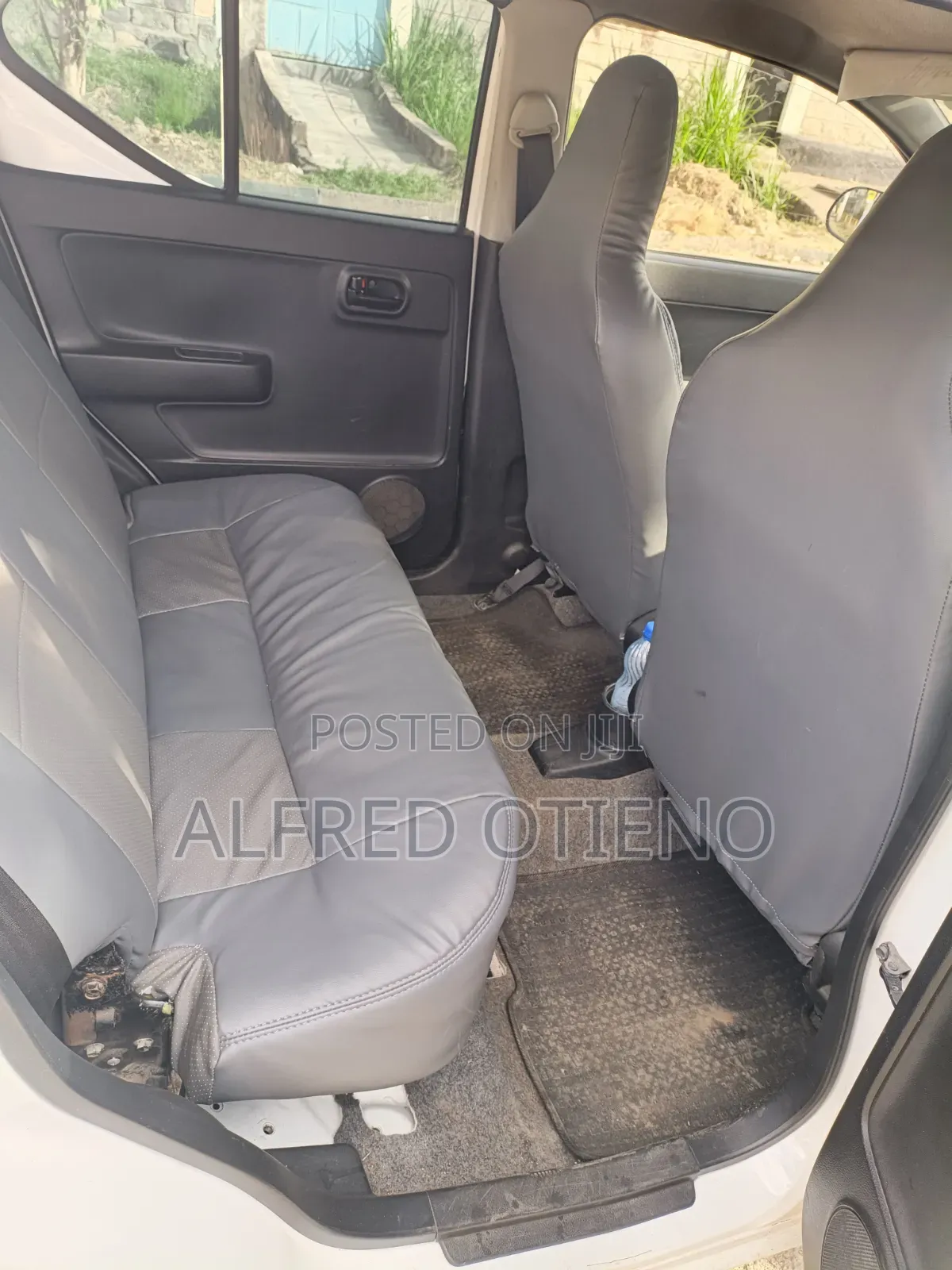 Suzuki Alto 2018 White