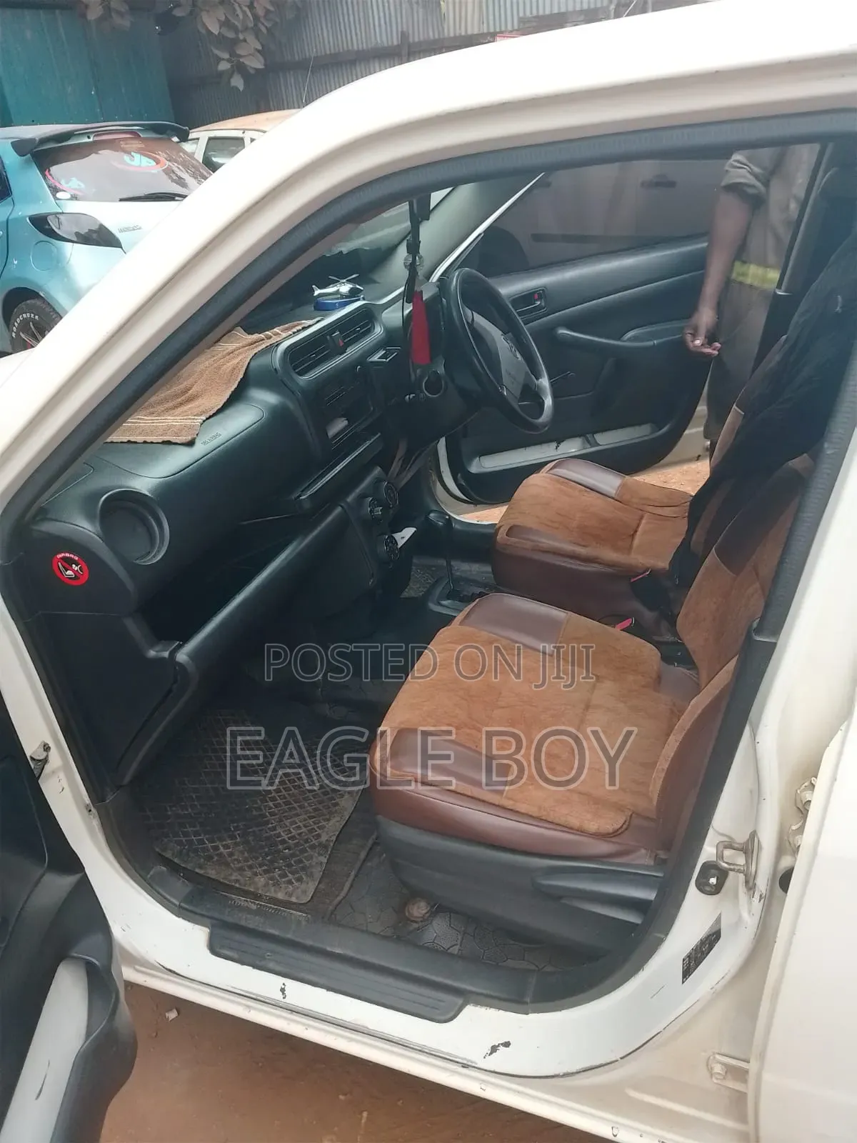 Toyota Probox 1.3 DX Comfort 2WD 2016 White
