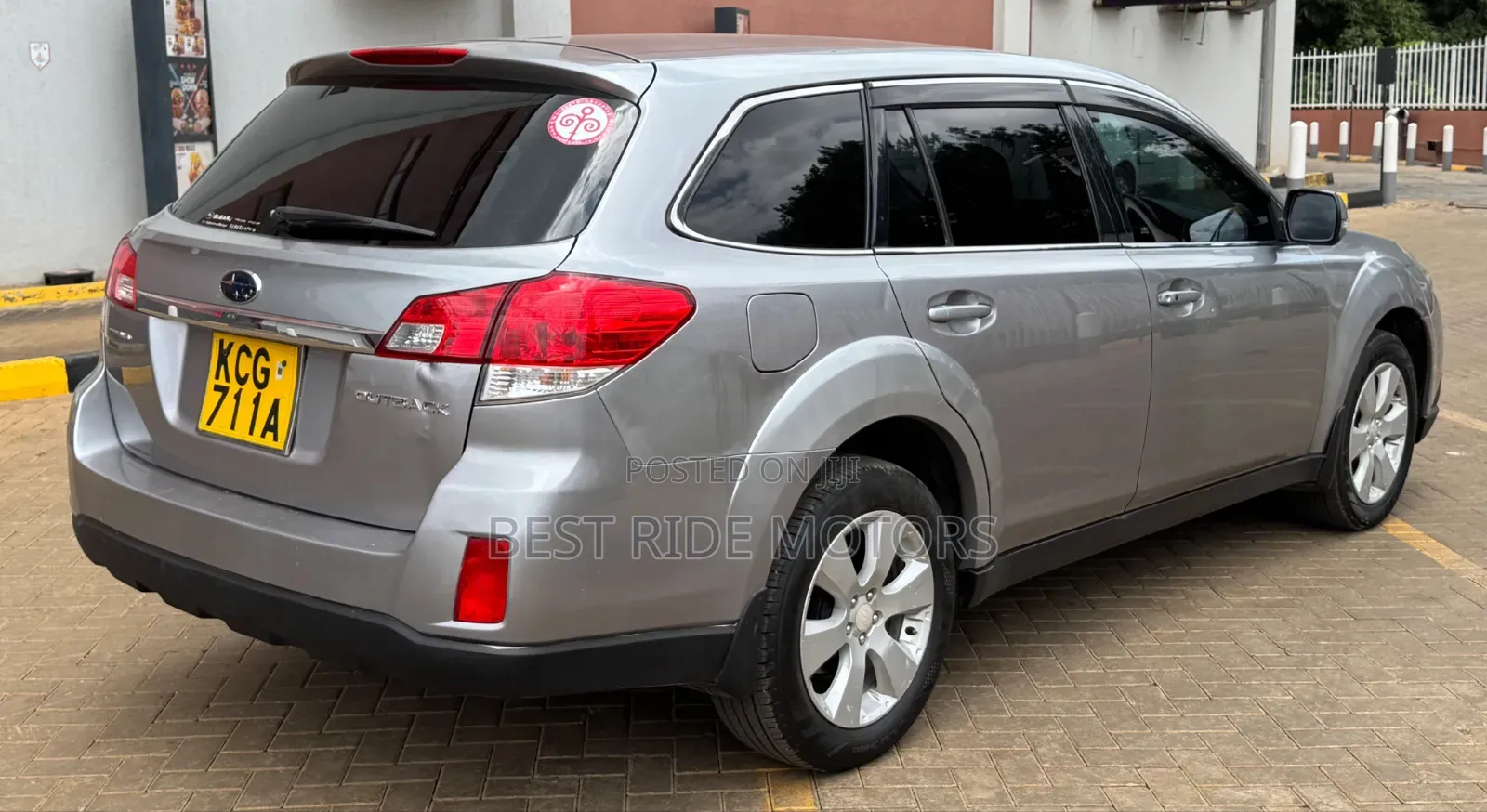 Subaru Outback 2.5i 2010 Silver