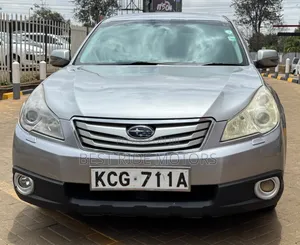 Subaru Outback 2.5i 2010 Silver