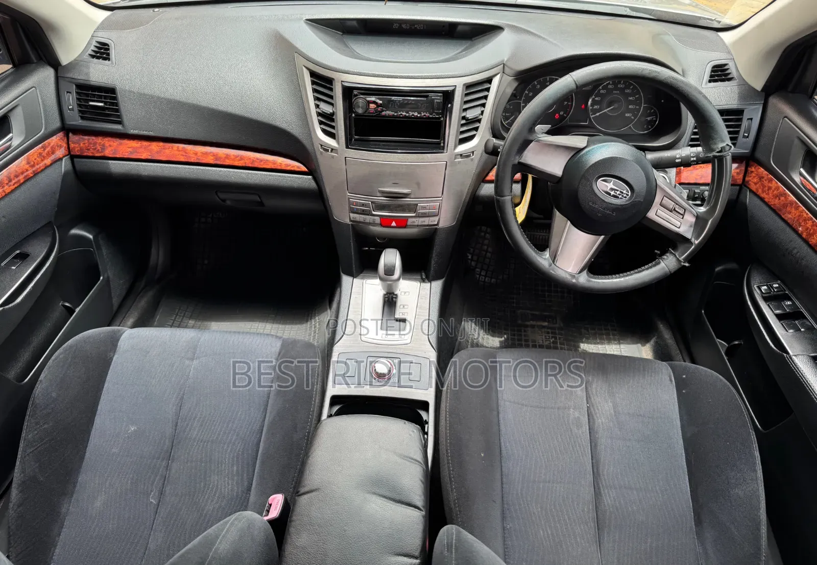 Subaru Outback 2.5i 2010 Silver