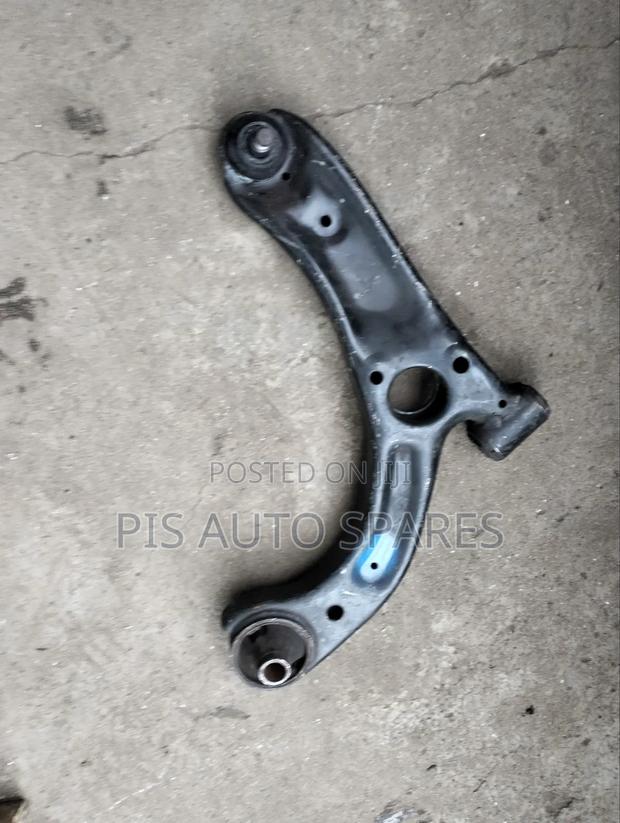 Daihatsu Mira Control Arm