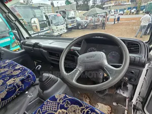 Clean Isuzu NQR