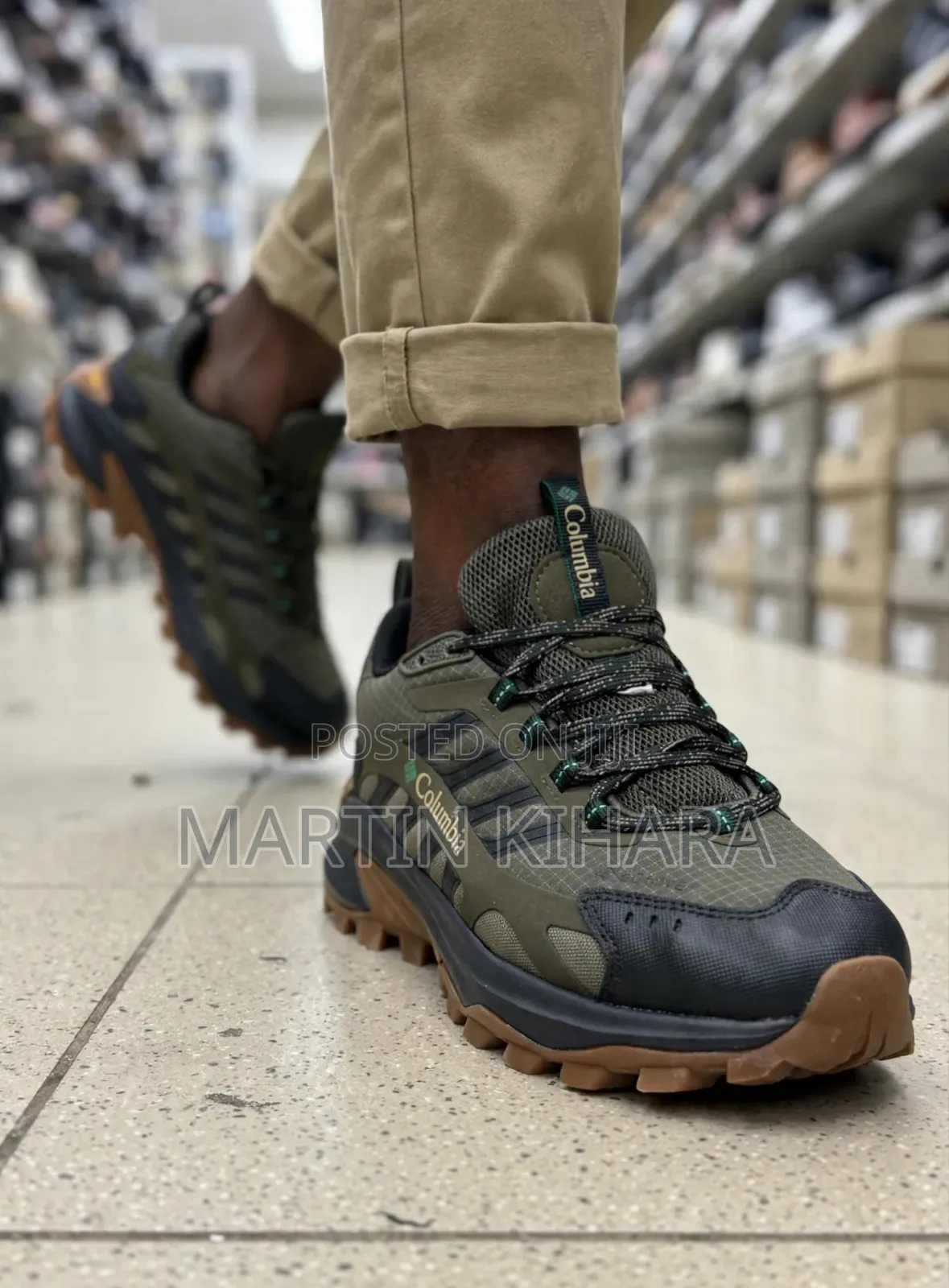 Columbia Men Sneakers (Size 40-45)