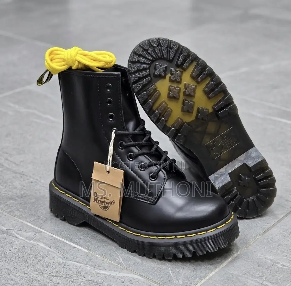 1460 Bex Smooth Leather Platform Boots. Size 37-45