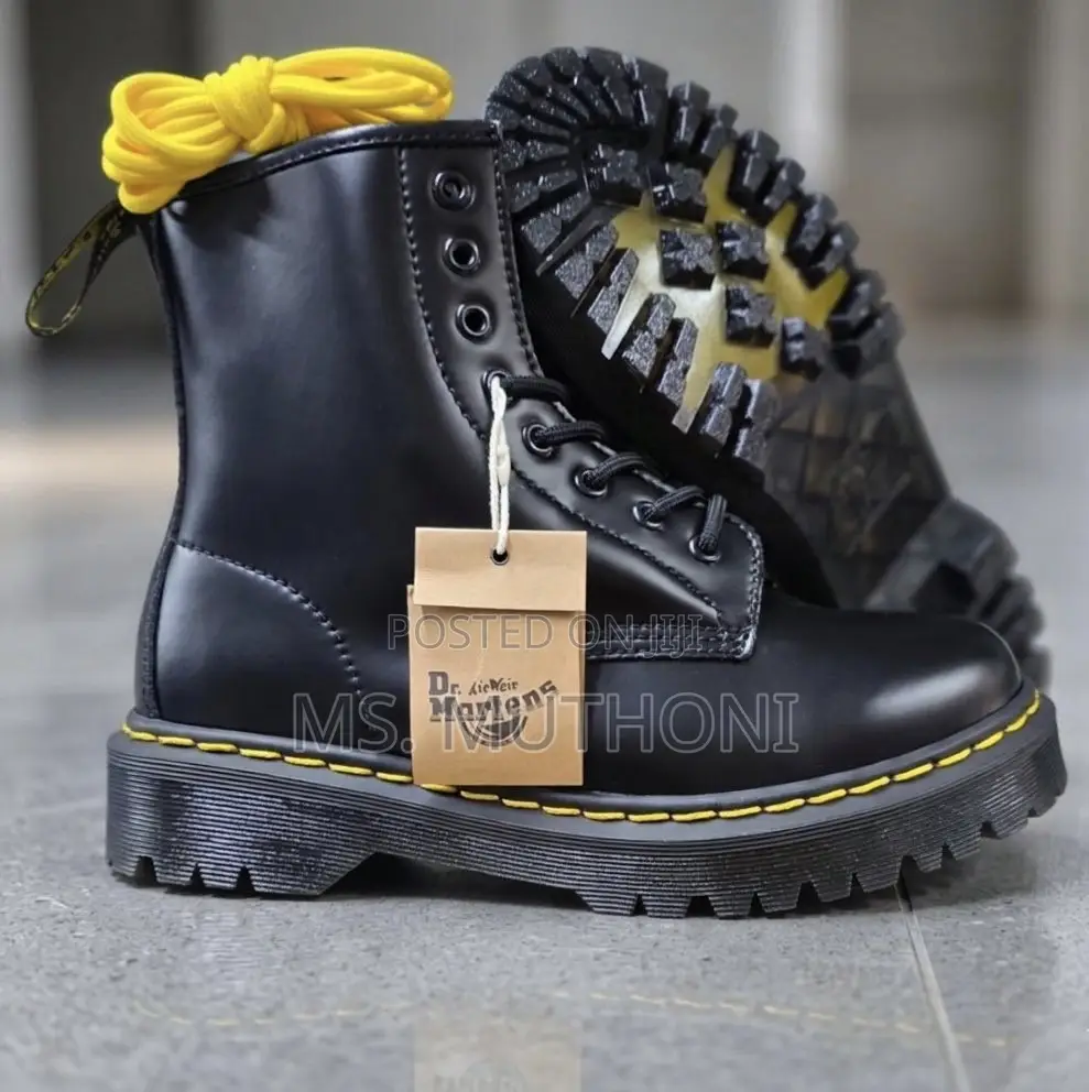1460 Bex Smooth Leather Platform Boots. Size 37-45