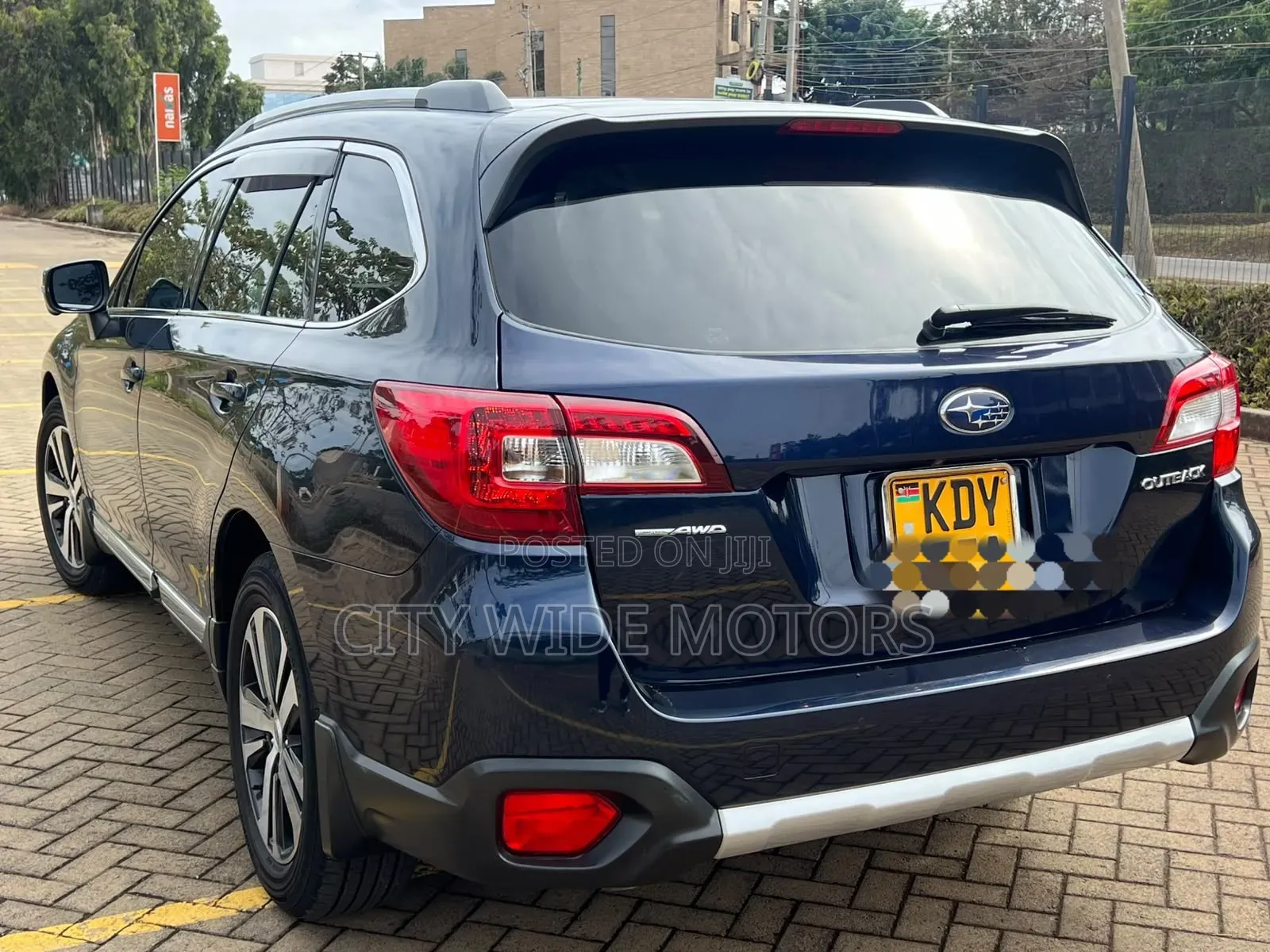 Subaru Outback 2.5i Limited AWD 2018 Blue