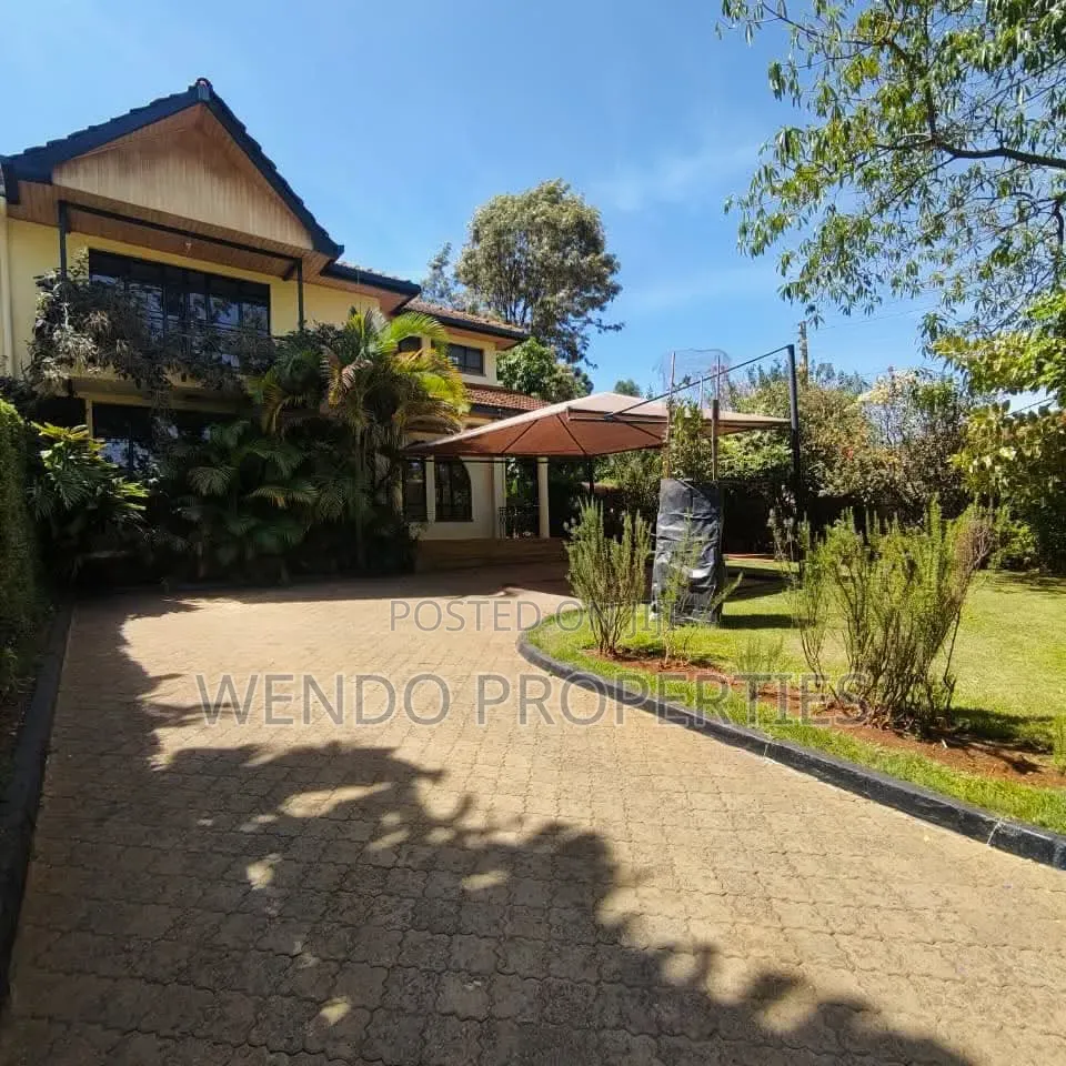 4bdrm Townhouse / Terrace in Maziwa for rent