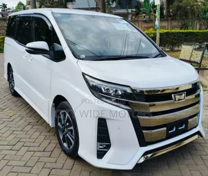 Toyota Noah 2.0 AWD (8 Seater) 2020 Pearl