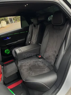 Toyota Crown 2019 Silver