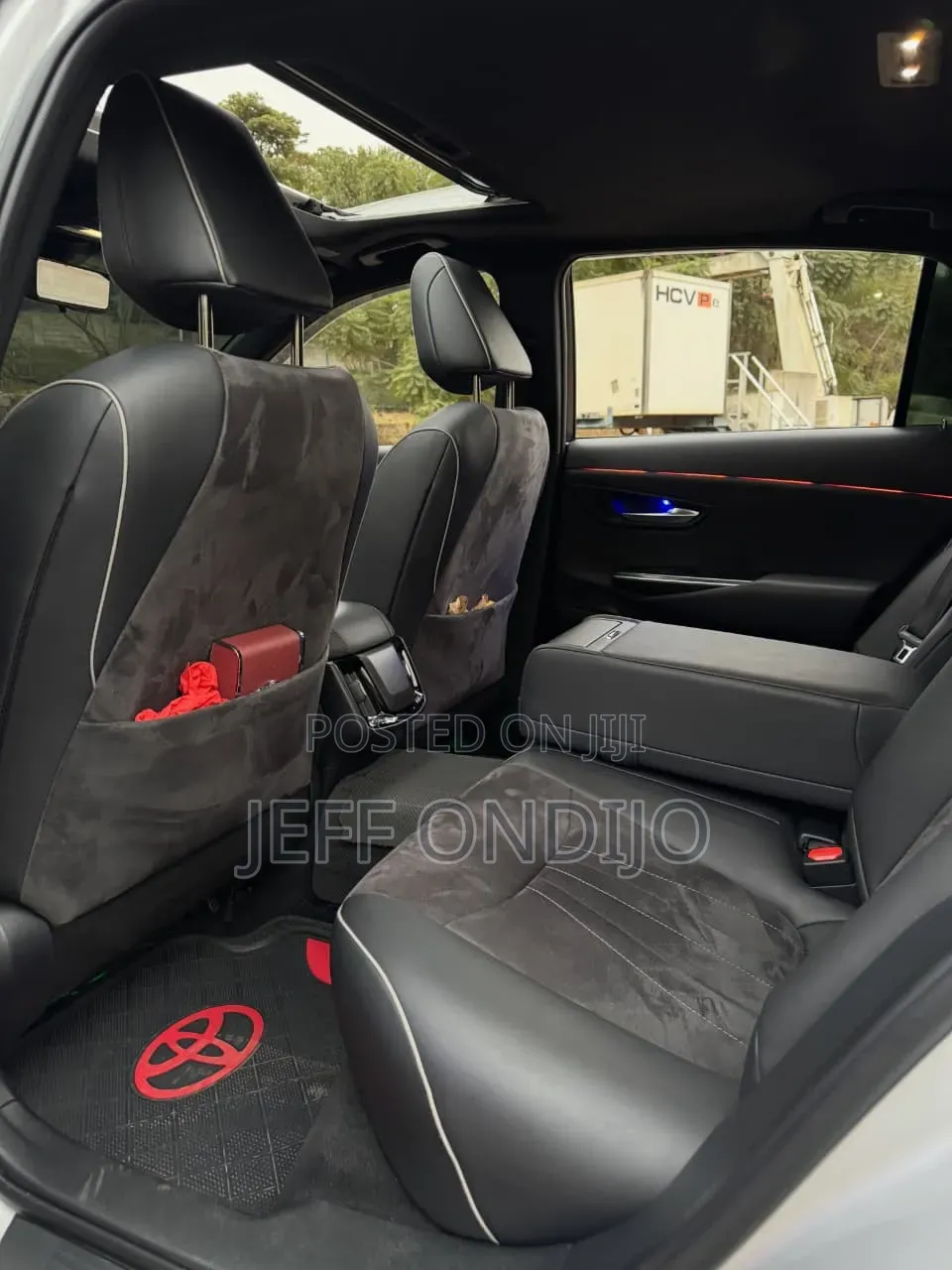 Toyota Crown 2019 Silver