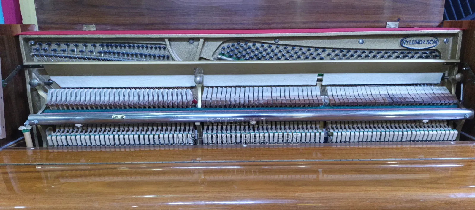 Acoustic Upright Piano