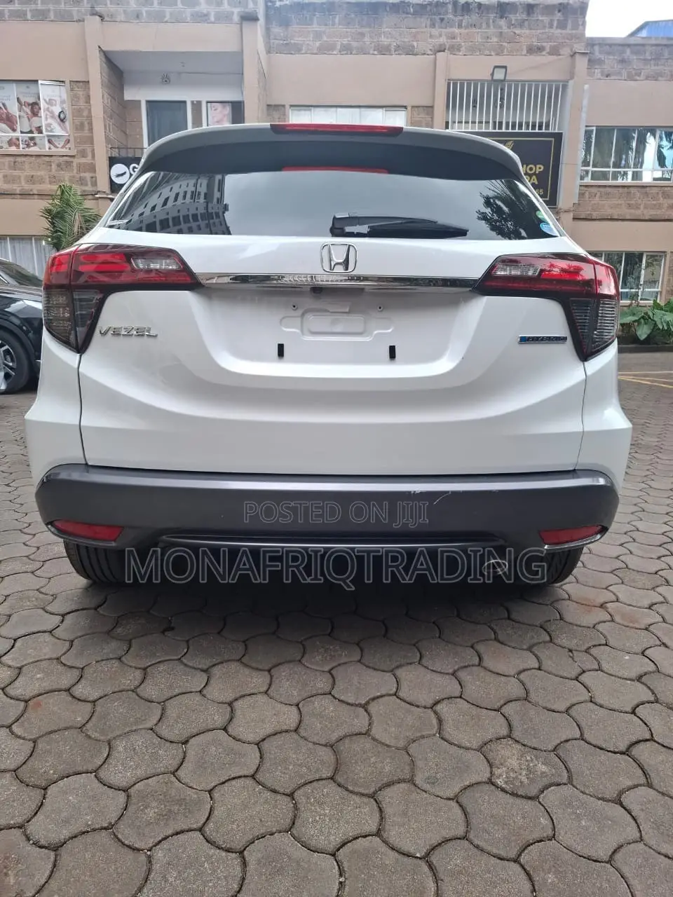 Honda Vezel 1.5 Hybrid 2WD 2019 White