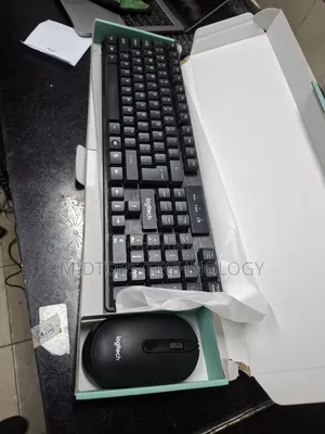 Logitec Wireless Keyboard and Mouse