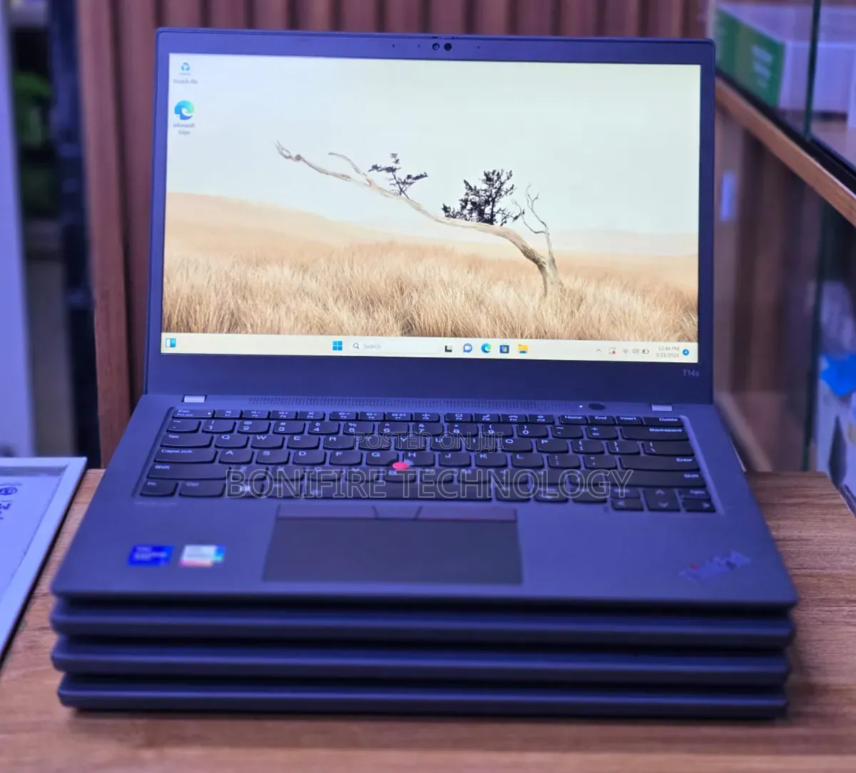 Laptop Lenovo ThinkPad T14s Gen 2 32GB Intel Core i7 SSD 256GB