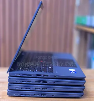 Laptop Lenovo ThinkPad T14s Gen 2 32GB Intel Core i7 SSD 256GB