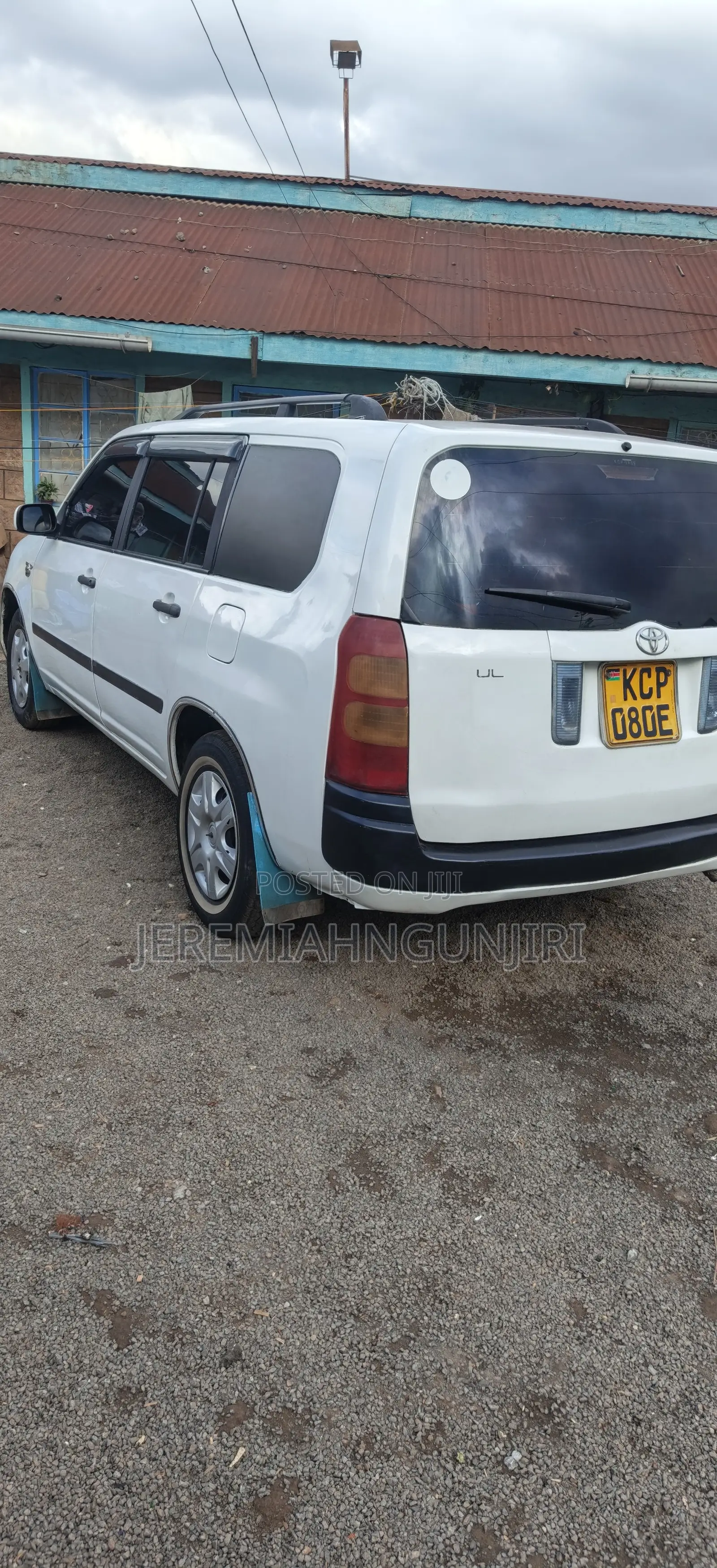 Toyota Succeed 2012 White