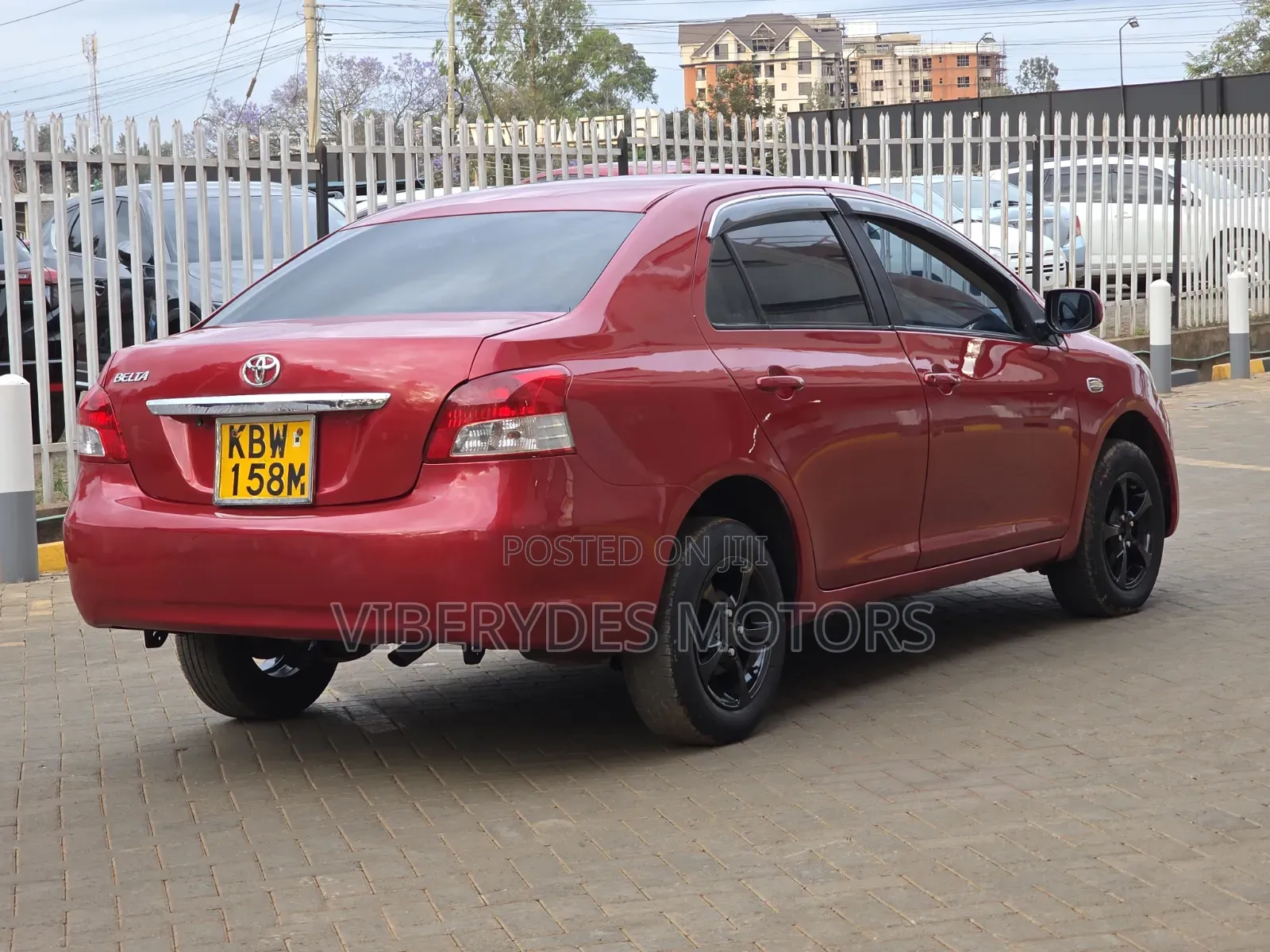 Toyota Belta 2006 Red
