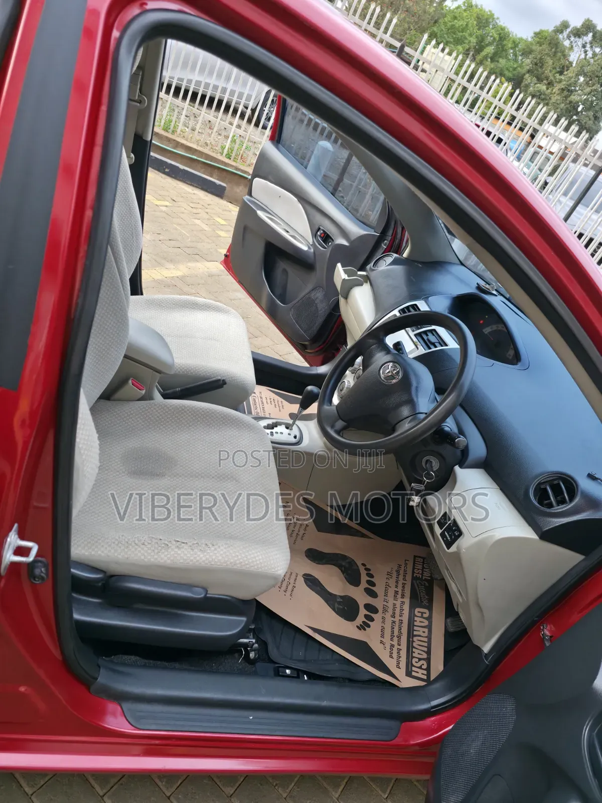 Toyota Belta 2006 Red