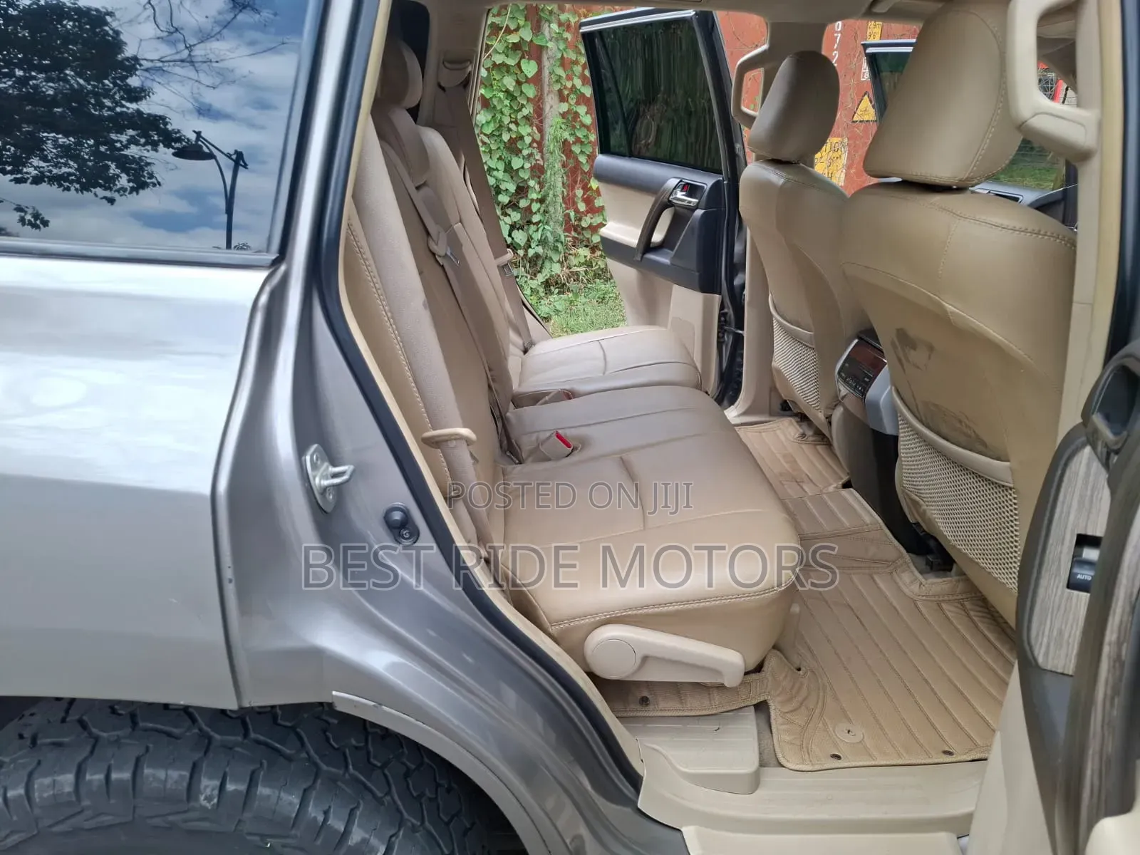 Toyota Land Cruiser Prado 3.0 TD 2012 Gray