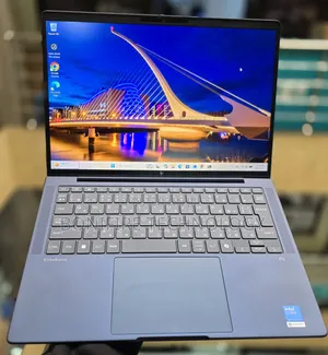 Laptop HP 32GB Intel Core Ultra 7 SSD 512GB