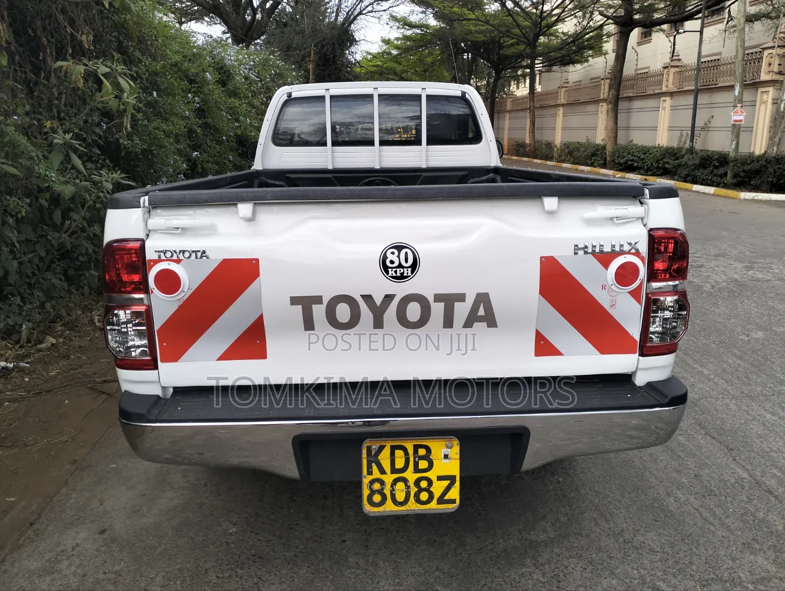 Toyota Hilux 2014 White