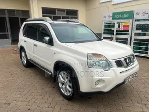 Nissan X-Trail 2013 White