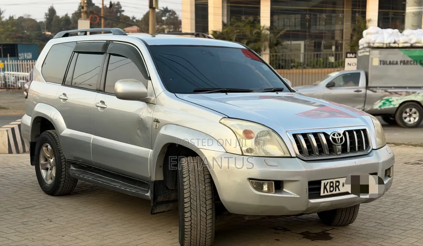 Toyota Land Cruiser 3.0 D-4D Executive 2005 Silver