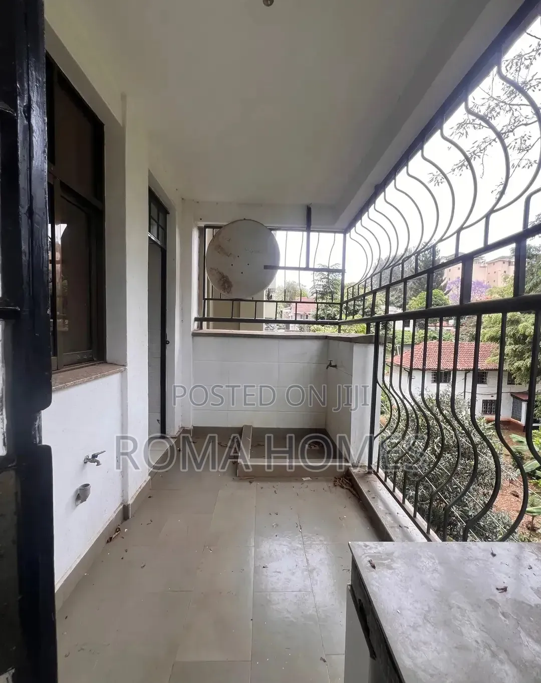 3bdrm Apartment in Lavington, Nairobi Central for rent