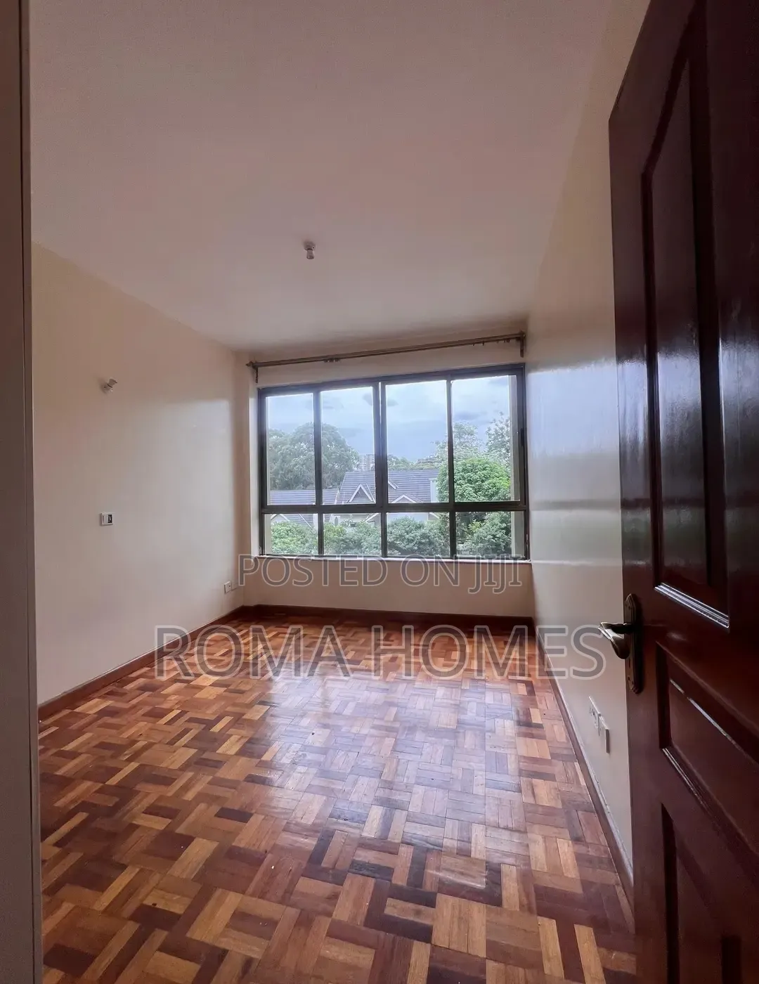 3bdrm Apartment in Lavington, Nairobi Central for rent