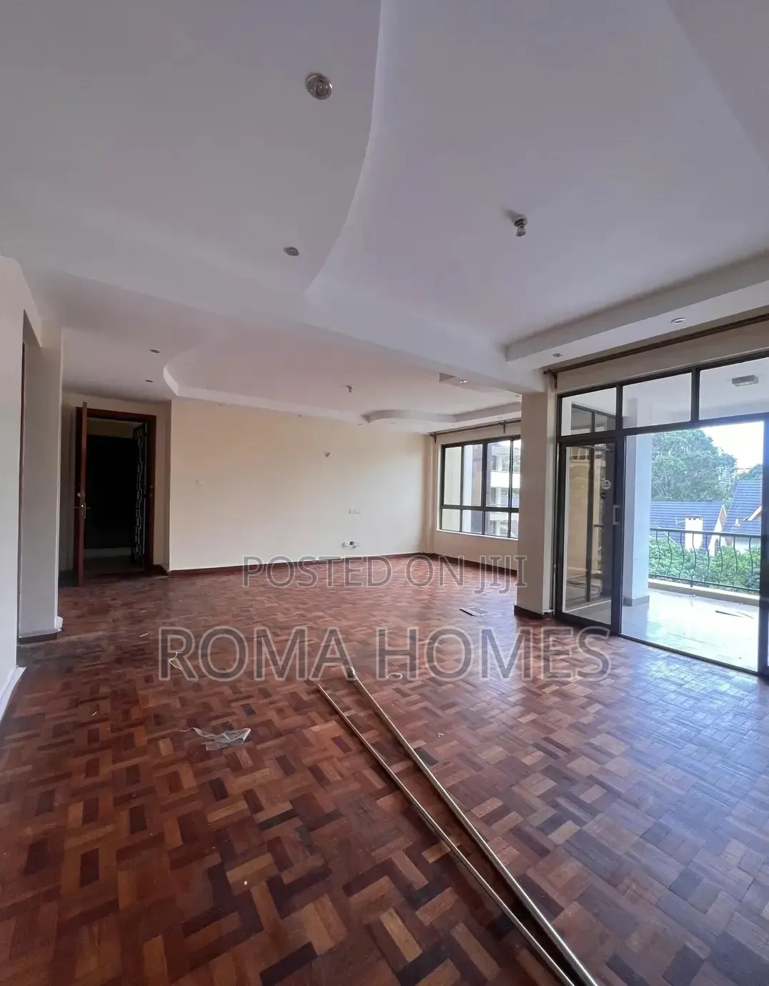 3bdrm Apartment in Lavington, Nairobi Central for rent