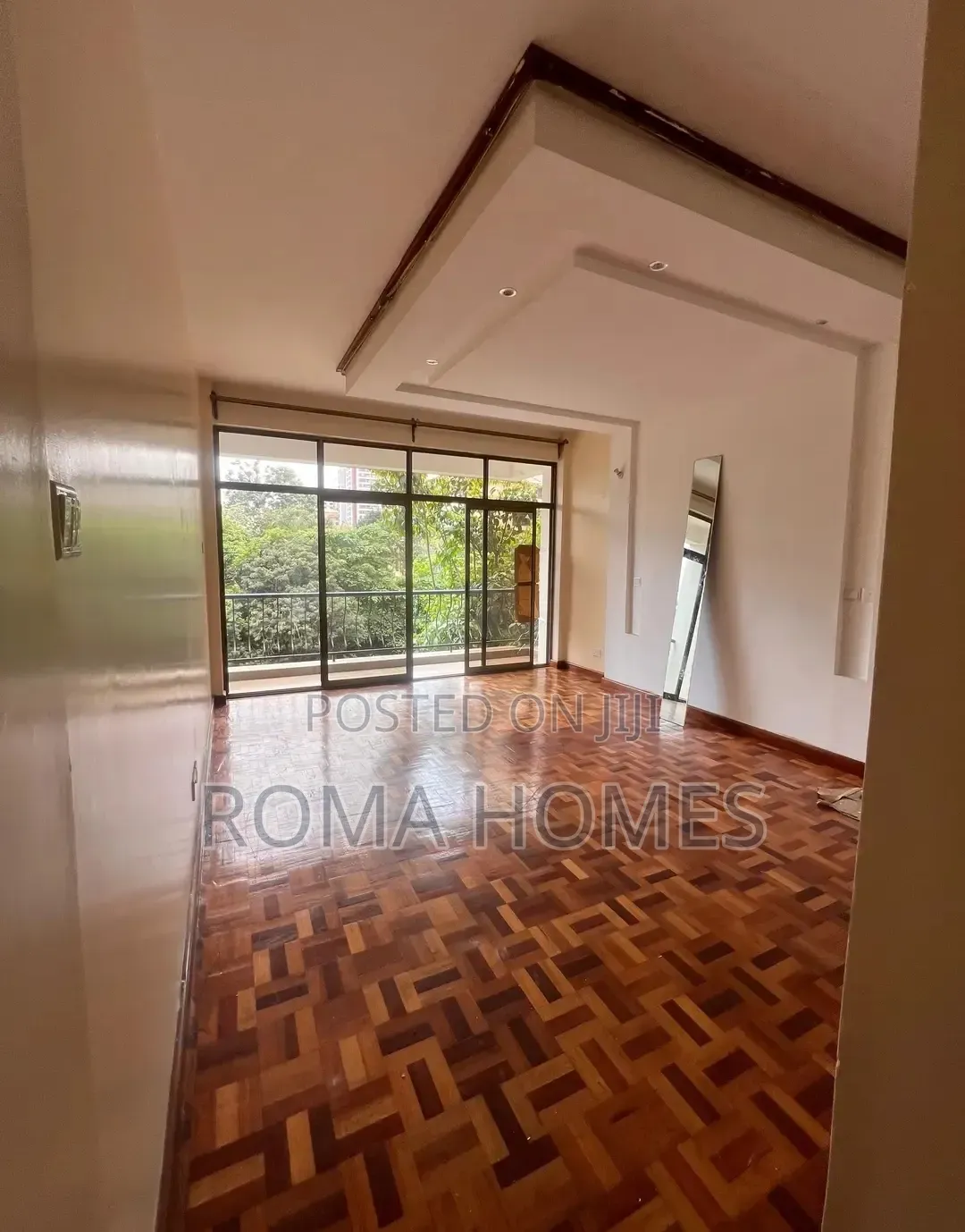 3bdrm Apartment in Lavington, Nairobi Central for rent