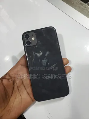 Apple iPhone 11 64 GB Black