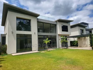 4bdrm Villa in Runda for rent