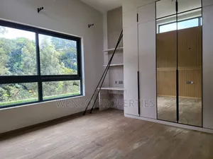 4bdrm Villa in Runda for rent