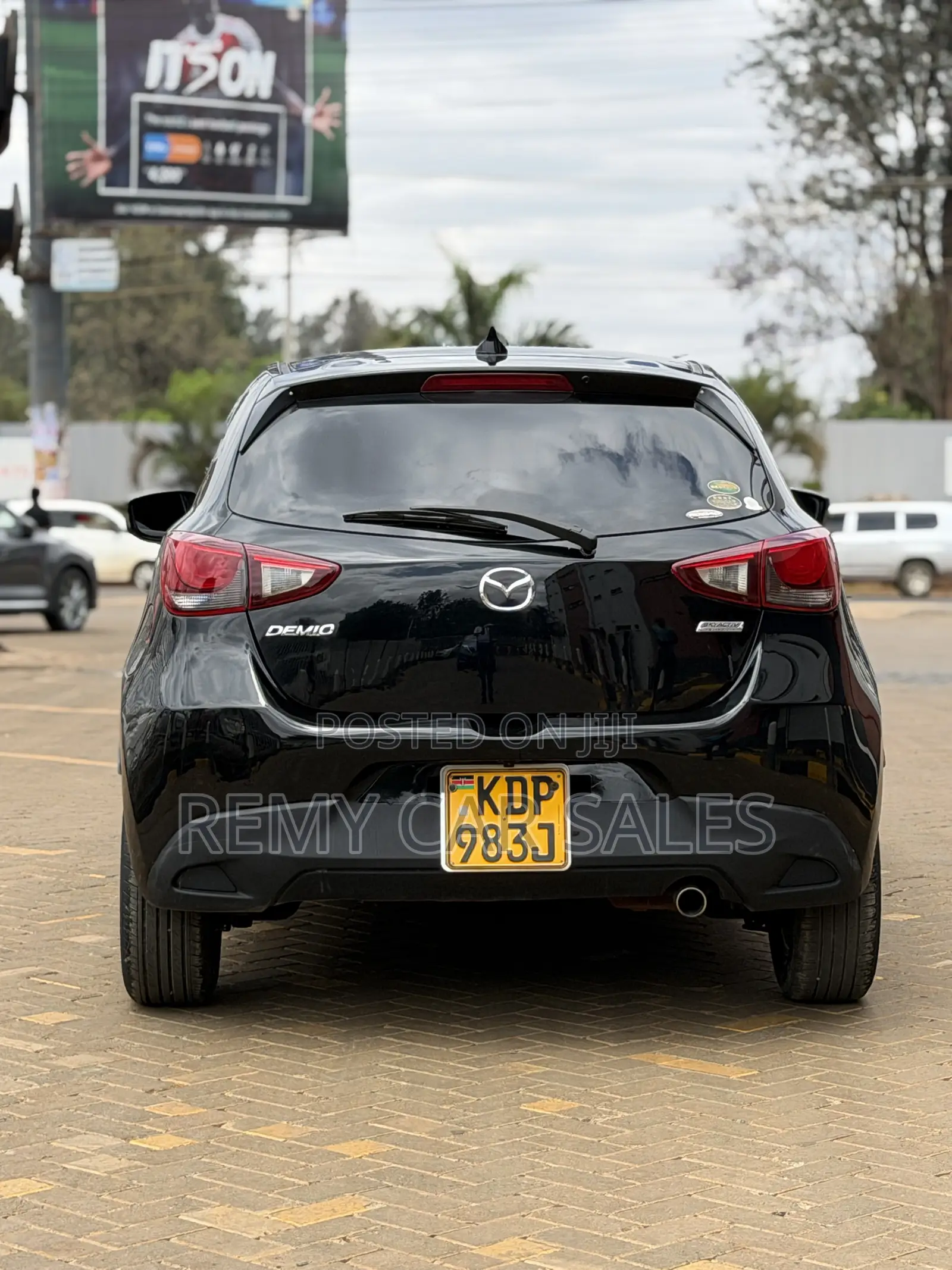 Mazda Demio 2017 Black
