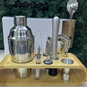 10pcs Cocktail Shaker Set ▪ Color: Silver ▪ Size: 10pcs Set