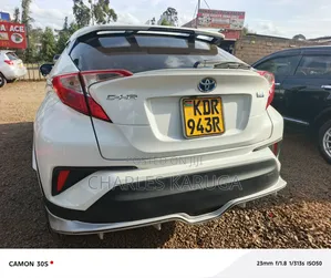 Toyota Corolla Hatchback 2019 White