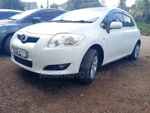 Toyota Auris 2009 White