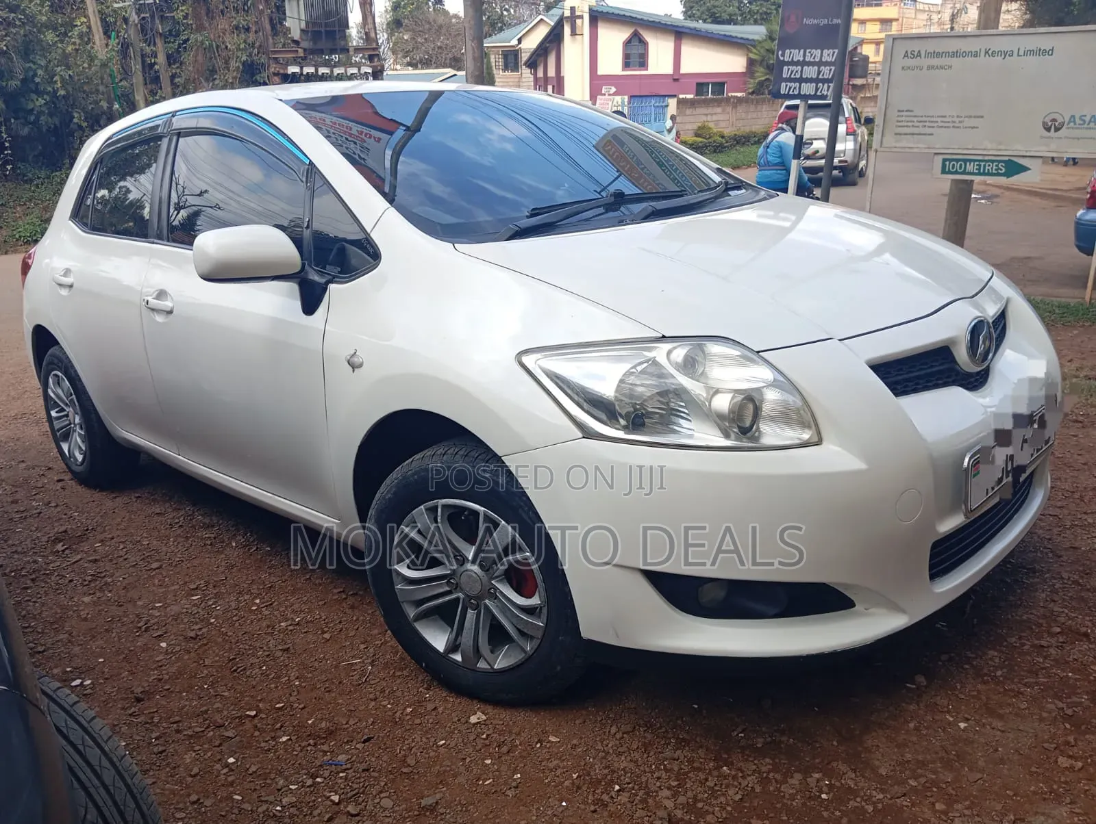Toyota Auris 2009 White