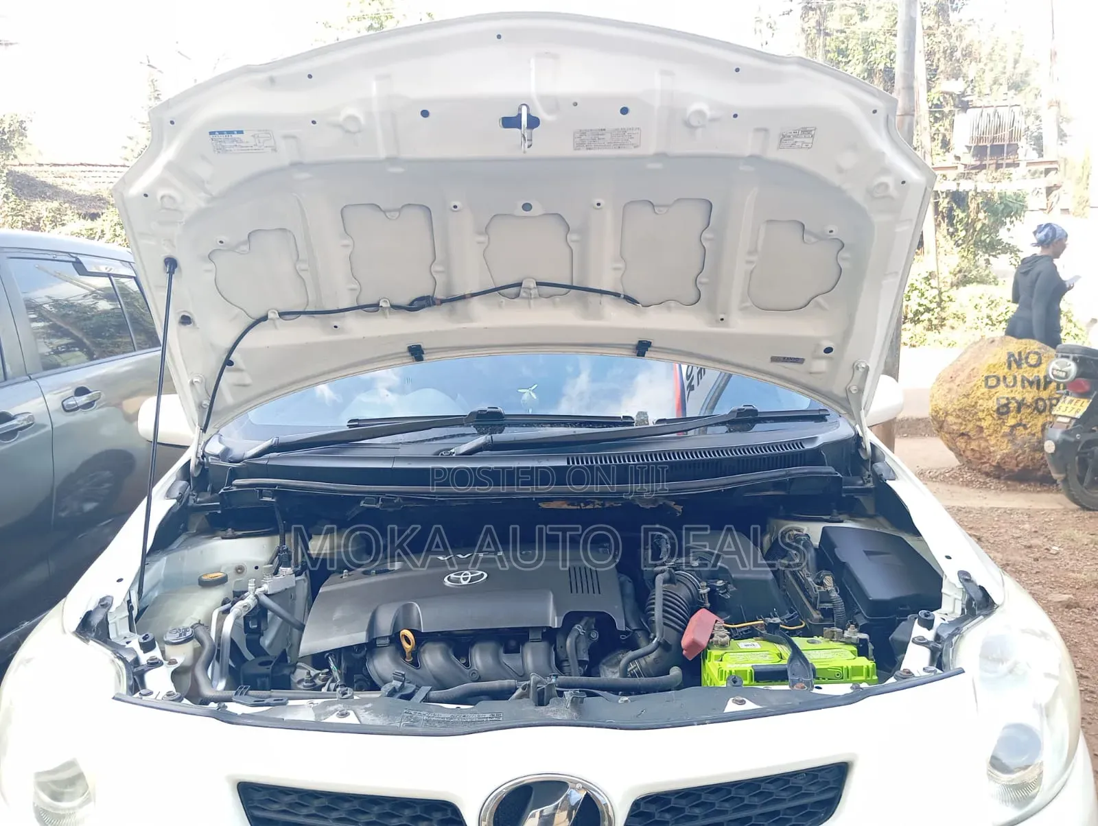 Toyota Auris 2009 White