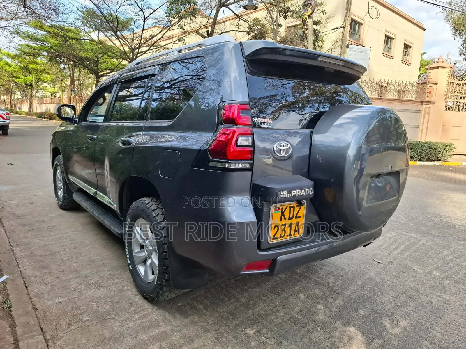 Toyota Land Cruiser Prado 3.0 190hp 2020 Gray