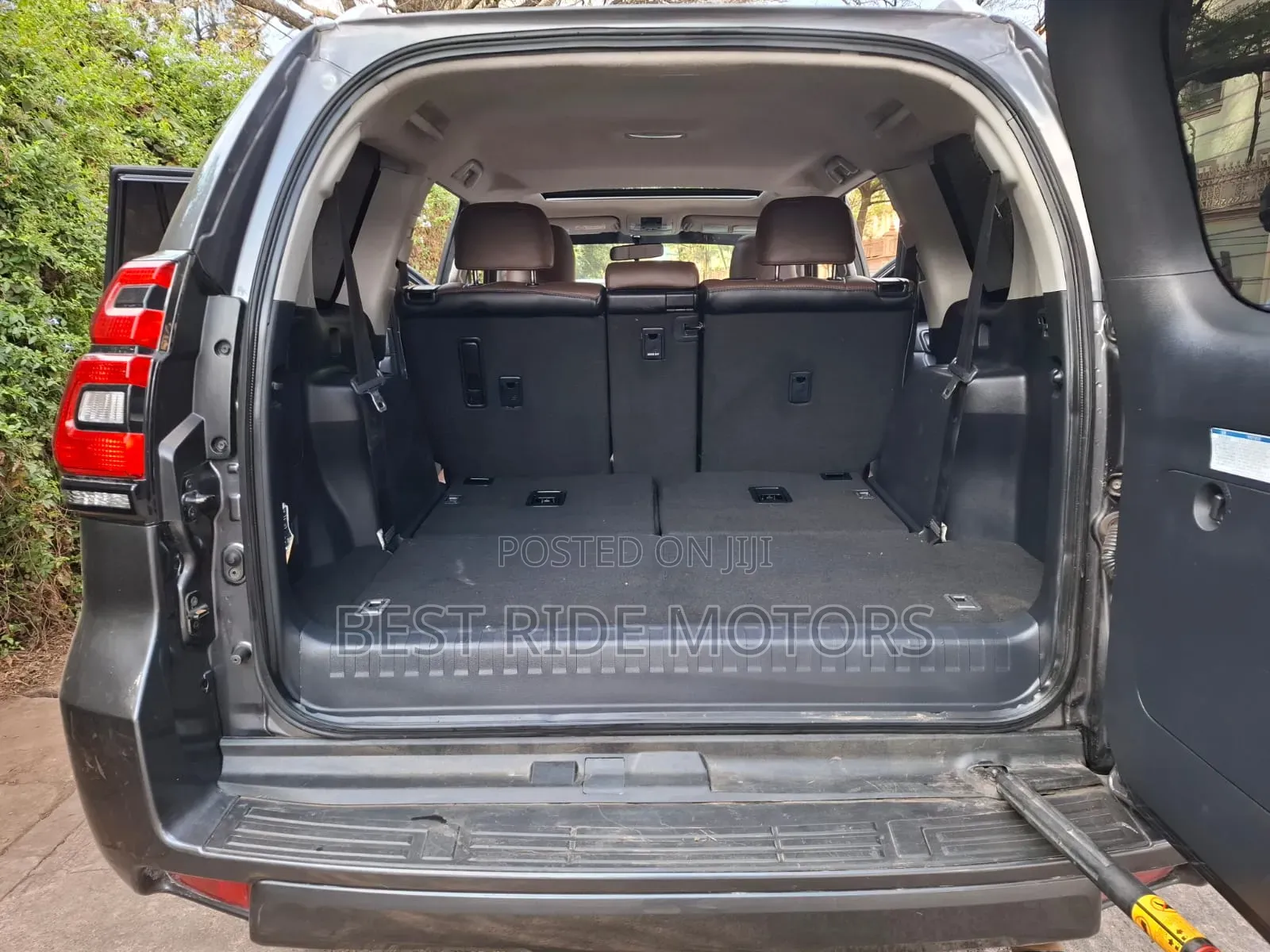 Toyota Land Cruiser Prado 3.0 190hp 2020 Gray