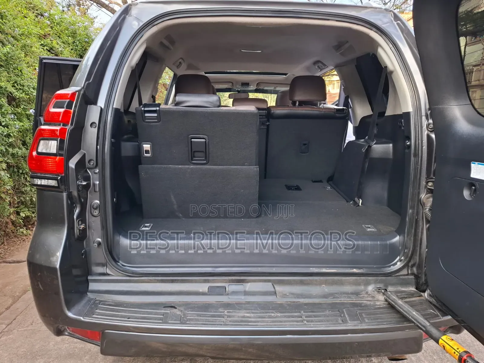 Toyota Land Cruiser Prado 3.0 190hp 2020 Gray