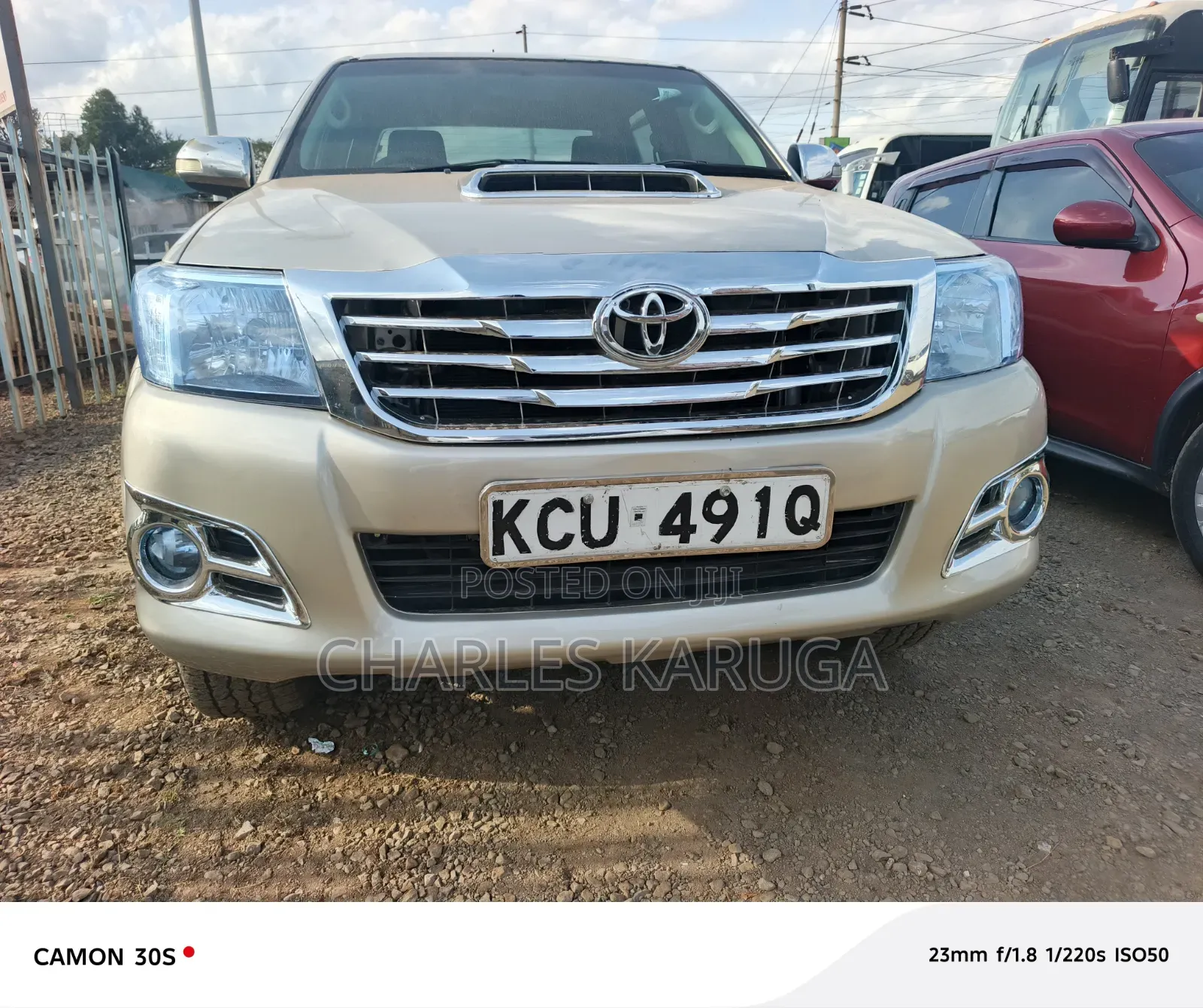 Toyota Hilux 2012 Silver